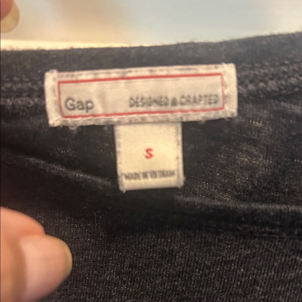 GAP Charcoal Tee